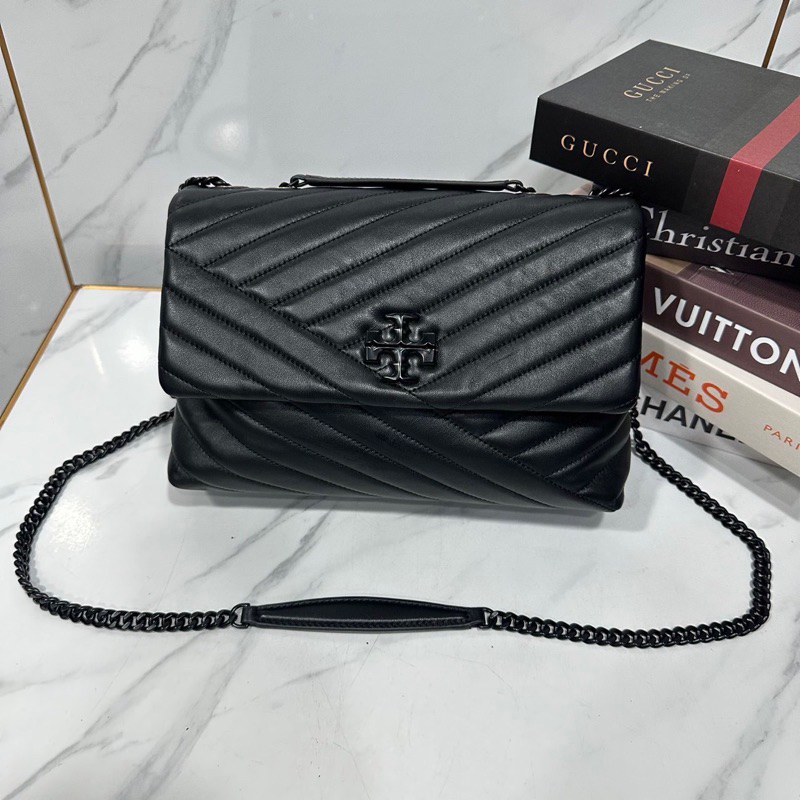 Like new Tory Burch Kira Chevron