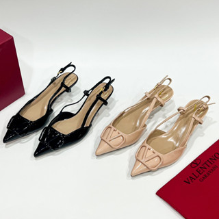 รองเท้าValentino Garavani high heel SS22