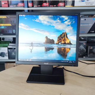 Monitor (จอคอมพิวเตอร์) ACER V176L 17" Sqaure VGA  DVI สภาพดี มีรับประกัน