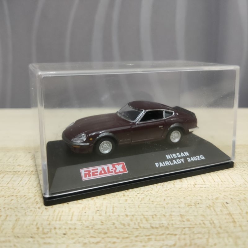 Real-x 1/72 nissan fairlady z240
