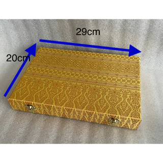 กล่องใส่พระกันกลิ้งกล่องรองฟองนำ้สูงขนาด20*29*4cm และขนาด15*20*4cm