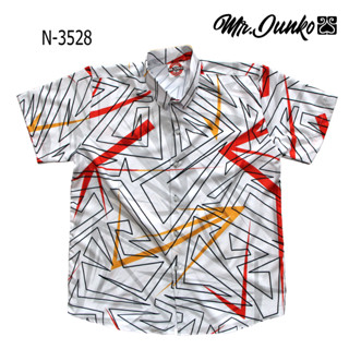 ⚡ ส่งฟรี⚡เสื้อเชิ้ตแขนสั้น งานต่อลาย Mr-Junko  ผ้าซาตินนิ่มใส่สบายไม่ร้อน N-3528