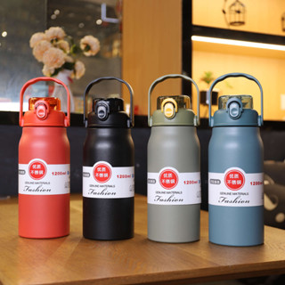 SPORTS Bottle กระบอกเก็บความเย็น ใส่ได้ทั้งน้ำร้อนและน้ำเย็น ฝาปิดแบบหูหิ้ว พร้อมหลอดที่ฝา สแตนเลส 2 ชั้น ขนาด 1200 ml