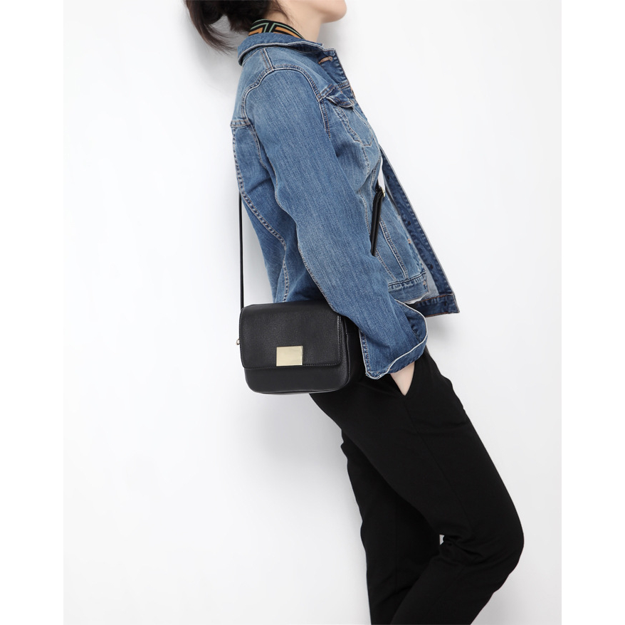 กระเป๋าสะพายข้าง รุ่น gold bar crossbody bags ราคา ถูกที่สุด ดีลบีเคเค แกลเลอรีภาพที่ 7