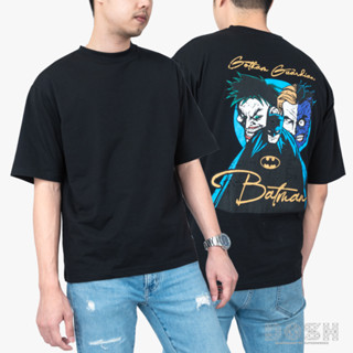 DOSH OVERSIZED SHORT SLEEVE T-SHIRTS BATMAN เสื้อยืดโอเวอร์ไซส์ DBMT5300-BL