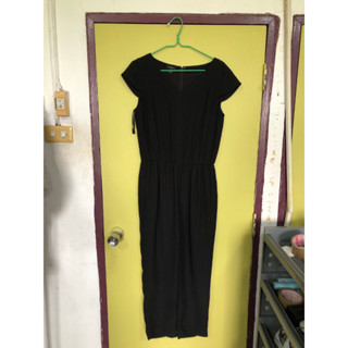 Jumpsuit จั๊มสูท สีดำ ผ้าชีฟองเนื้อทราย แขนล้ำ Brand Talbots Made in Philipins size S-M อก 34 เอวฟรีไซส์ ยางยืด ยาว 54