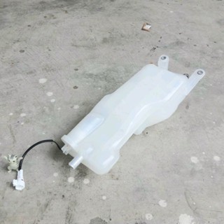 กระป๋องพักน้ำ+ลูกลอย Toyota Hiace Lh174,Lh184 5L 89-06 [16480-54230] เทียม​.