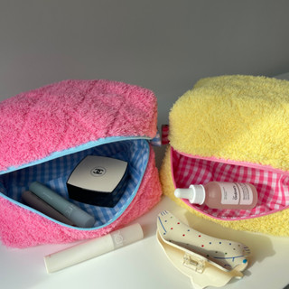 candy pouch bag - miss.girls กระเป๋าเครื่องสำอาง กระเป๋าใส่ข…