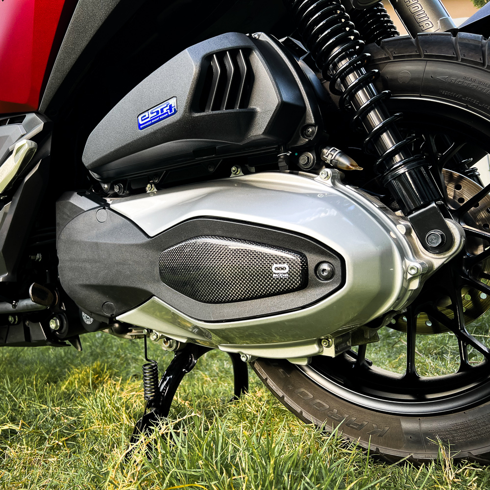 ครอบเเคร้งเพรียวคาร์บอนForza350/ADV350 Carbon engine cover has built-in 3M adhesive