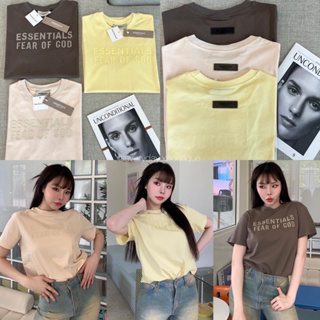 “Essentials T- Shirt” 🤍💛🤎(330฿ฟรีส่ง) ไม่มีไม่ได้แล้ววว!! เสื้อยืดแบรนด์ดัง รุ่นใหม่ งานชนช็อปเลยค้า ดีเทลสกรีนนูน valen