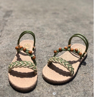 รองเท้าแตะโบฮีเมียน 🛶🏕️ สีเขียว พื้นยางโดนน้ำได้ งานเชือกถักมีสไตล์ Free Spirit Strap Sandal