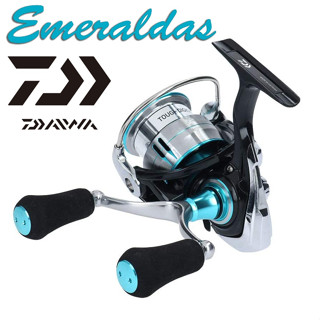 รอกสปิน Daiwa Emeraldas LT2500S-H-DH แขนคู่ ของใหม่ พร้อมใบรับประกันจากไดว่าไทยแลนด์ สำหรับเกมส์จิ๊ก ตีเหยื่อปลอม