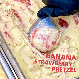 banana strawberry pretzel - บานาน่า สตอเบอร์รี่ เพรซเซล(ไอศครีมขนาด 400 g.)