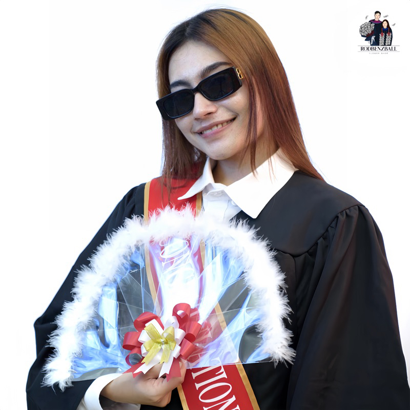 พัดธนบัตร ใส่เงิน แบงก์ 10 ใบ ติดขึ้นมิ้ง ของขวัญรับปริญญา ของขวัญปัจฉิม ของขวัญบัณฑิต