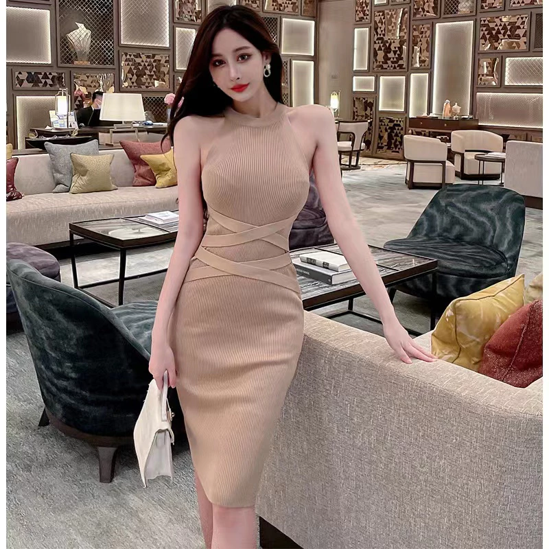 พร้อมส่ง*ชุดเดรสไหมพรมแขนกุด ผ้ายืดผ้าร่องรัดรูปมากเป๊ะเวอร์ (47201-1)