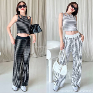 New in🖤🤍Two tone striped comfy set (450฿ฟรีส่ง) ซัมเมอร์นี้ ลายทางคืออินสุดๆ🔥 ชุดเซ็ตเสื้อแขนกุด ดีเทลเว้าช่วงไหล่ vibe