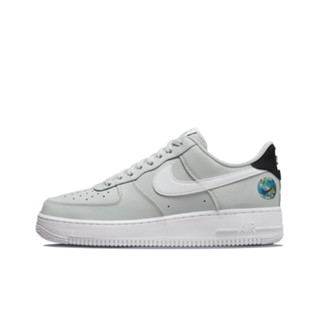 รุ่นฮิต ของมันต้องมี  Nike Air Force 1 Low 07 LV8 2 ของแท้ 100% DM0118-001