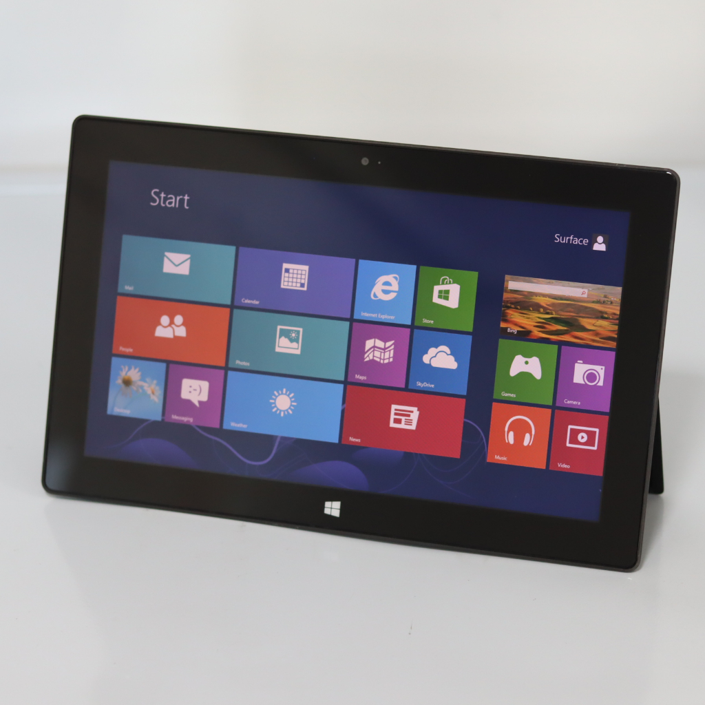 Tablet แท็บเล็ต Microsoft Surface 1516 -NVIDIA TEGRA 3 Quad-Core 1.30GHz -Ram 2GB -HDD SSD 32GB -10.6"นิ้ว -Wi Fi