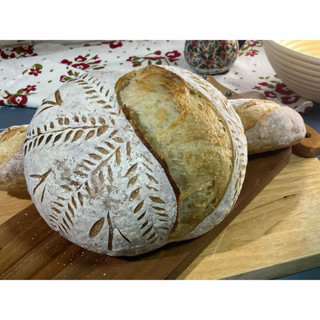 Classic Artisan Sourdough Bread ขนมปัง เปลือกแข็ง ซาวโดว์ อบใหม่ๆ ทุกออเดอร์