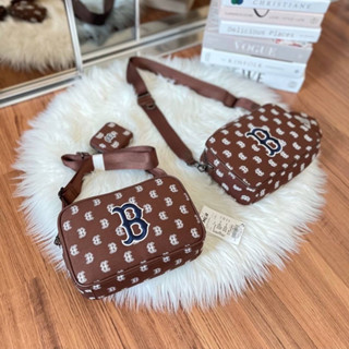 พร้อมส่งกระเป๋า MLB Classic Monogram Jacquard cross bag กระเป๋าสะพายข้าง+ กระเป๋าลูก สีน้ำตาล โลโก้ Bosyton Red Sox