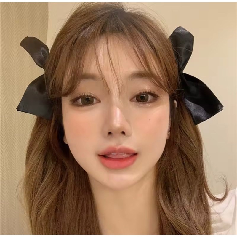 [พร้อมส่งในไทย-2 ชิ้น] กิ๊บติดผมจีซูแฟชั่นเกาหลี  หลากหลายสี ทรงโบว์ ไม่ขาด ไม่หลุดง่าย ใช้ได้ทั้งเด็กและผู้ใหญ่ ผ้าดี
