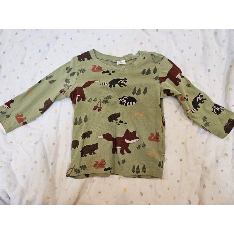 H&M เสื้อยืดแขน มือสอง สภาพ 80% Size EUR86 (12-18M)