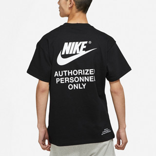 เสื้อยืด ผู้ชาย Nike Mens Nike AUTHRZD PERSONNEL TEE [ลิขสิทธิ์แท้ NIKE ป้ายไทย][รหัส : DM6428 010 ]