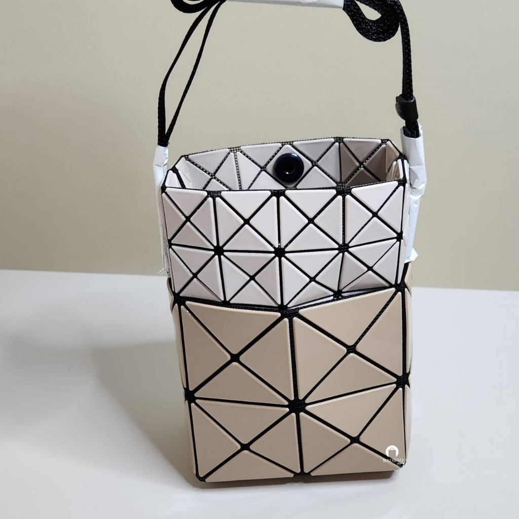 BaoBao LUCENT NEST SHOULDER ของแท้จาก Shop baobao issey Miyake