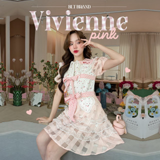 R136 Vivienne pink : Dress มินิเดรสชมพูหวานแว๋วคิ้วท์เกิร์ลสุดๆ