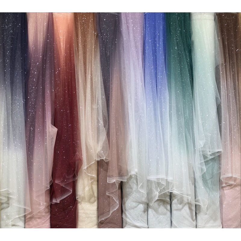 ผ้ามุ้งไล่สีกลิตเตอร์ เนื้อนิ่มละเอียดทิ้งตัว หน้ากว้าง 66 นิ้ว (167เซน) ตาข่ายไล่สีกากเพชร  Shaded Glitter Net Fabric