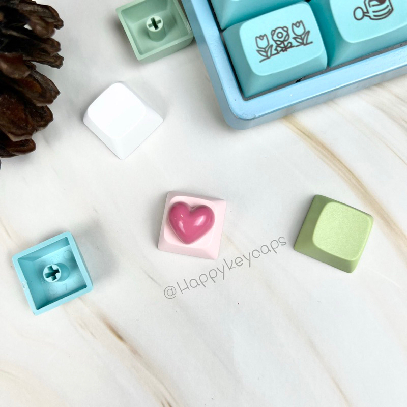คีย์แคปหัวใจนูนน่ารักๆ เรซิ่น resin Keycap Handmade Artisan Heart keycaps ปุ่มกดคีย์บอร์ด Custom