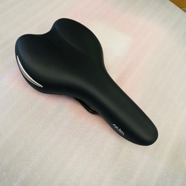 ของแท้ อานจักรยาน เบาะ Selle Royal Saddle Ariel Royal