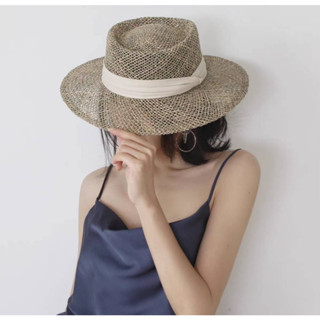 หมวกสานผู้หญิง ทรง (Dumont hat) แต่งคาดหลากสี สินค้าพร้อมส่ง E089