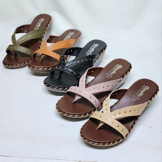 รองเท้าสวมซ่อนคีบสบายเท้า งานเย็บแท้ ทนมาก by here_shoe_shop