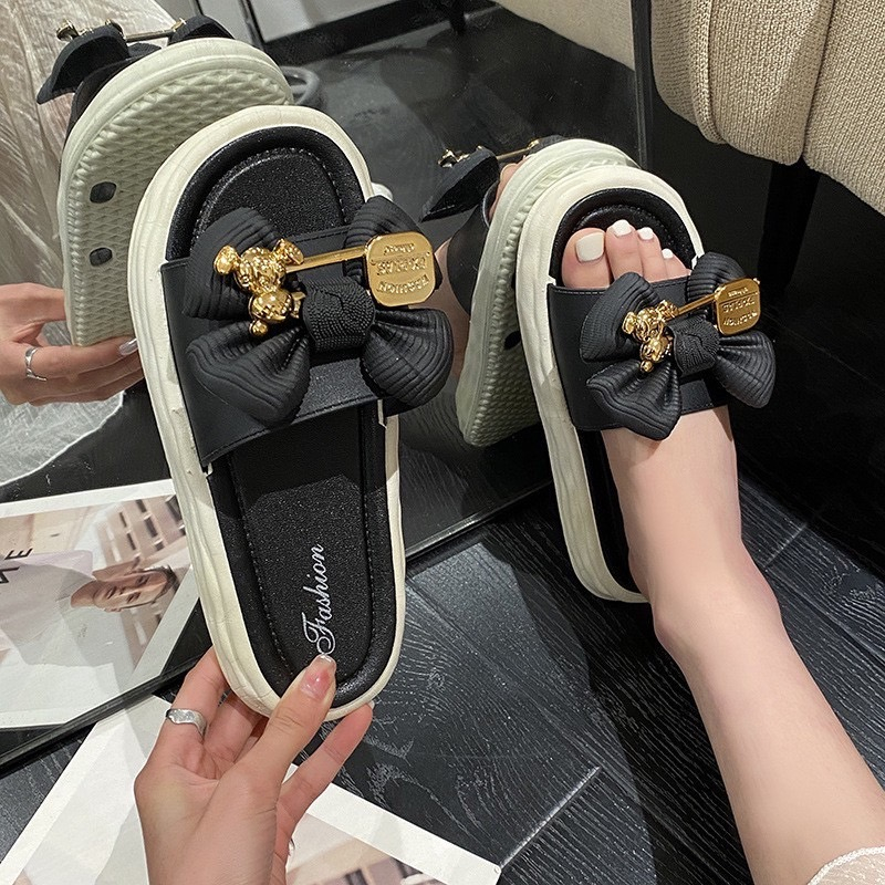 รองเท้าแบบสวมพื้นนุ่ม สไตล์เกาหลี รองเท้าแตะแต่งโบว์และหมีน่ารักๆ พื้นหนา - รูปที่ 5