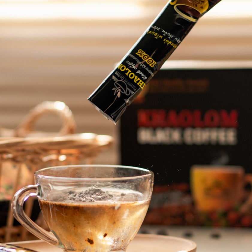 [กาแฟเขาล้อม Khaolom Coffee] กาแฟดำพร้อมชง อาราบิก้าแท้ ๆ ขนาด 1 ซอง Khaolom Black