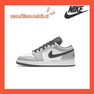 (ของแท้ 100 %) Air Jordan 1 Low "Light Smoke Grey" GS retro ทั้งสองเพศ รองเท้าบาส รองเท้าผ้าใบ รองเท้าวิ่ง