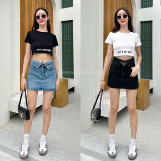 𝗡𝗲𝘄 𝗔𝗿𝗿𝗶𝘃𝗮𝗹📍📍(SML 450฿ฟรีส่ง) กระโปรงยีนส์คอลใหม่ล่าสุด! รุ่นนี้สวยเรียบโก้มากๆ ดีไซน์ขอบพับ แถมเข็มขัดโลโก้PD on season