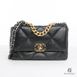 CHANEL FLAP 19 26 BLACK LAMB GHW