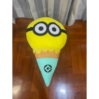 USJ Minion ice cream cone หมอนไอติม มินเนี่ยน หมอนข้างใหญ่ งานลิขสิทธิ์ แท้ ญี่ปุ่น