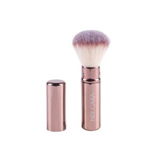 Nee Cara Retractable Powder Brush (mini) #N076 : neecara แปรง ปัดแก้ม ขนนุ่ม ขนาด มินิ