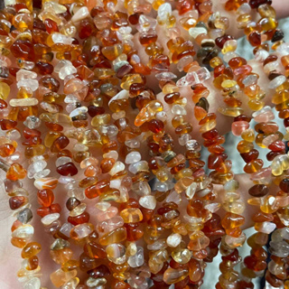 อาเกตส้ม Orange Agate หินแตก ทรงอิสระ ไซส์มินิ หินธรรมชาติ  ( 1 เส้นยาวประมาณ 33 นิ้ว )