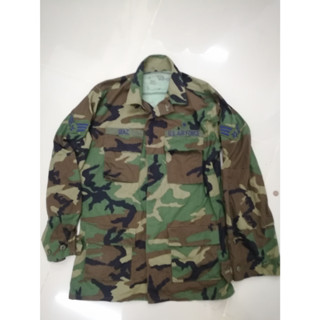 007USAFเสื้อทหารUSขนาดM-XLรอบอก44-48นิ้วลายพรางวูดแลน COAT WOODLAND CAMO ผ้าหนา50/50พร้อมป้ายชื่อและสังกัดUSAF