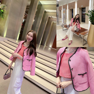 SLYQ LOVELY BOW BUTTON TWEED JACKET เสื้อแจ็คเก็ตผ้าทวีตเนื้อหนา แต่งกระดุมรูปหัวใจ