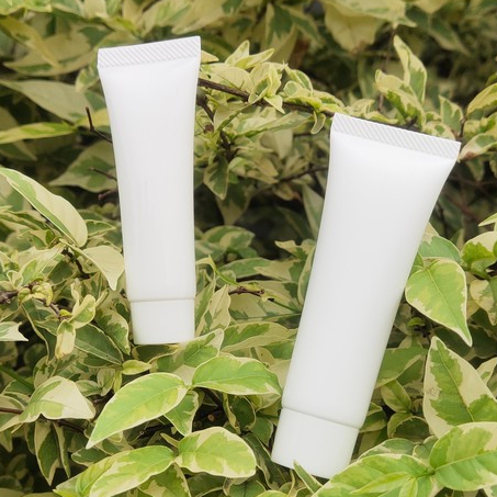 หลอด 20 กรัม สีขาว ไม่เคลือบ  ขายเป็นชุด 20ชิ้น 50ชิ้น 100ชิ้น (22x80)