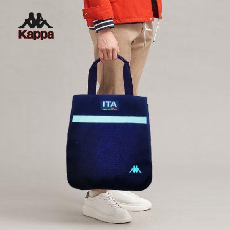กระเป๋าถือ มือสองแบรนด์ KAPPAงานผ้าสีกรม  งานสวยสภาพดีสีสด