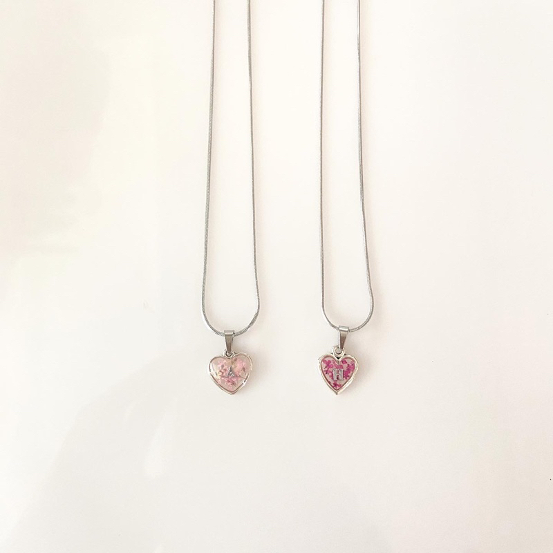 SJ043 สร้อยเรซิ่นดอกไม้ Ammi Majus แต่งอักษร (📍แจ้งสีดอกไม้และตัวอักษรในแชทนะคะ) - รูปที่ 6