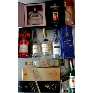 ขวดใส่เหล้า ขวดเหล้าเปล่า Set 8ชุด .Hennessy,.Martell,Johnnie Walker,Jameson