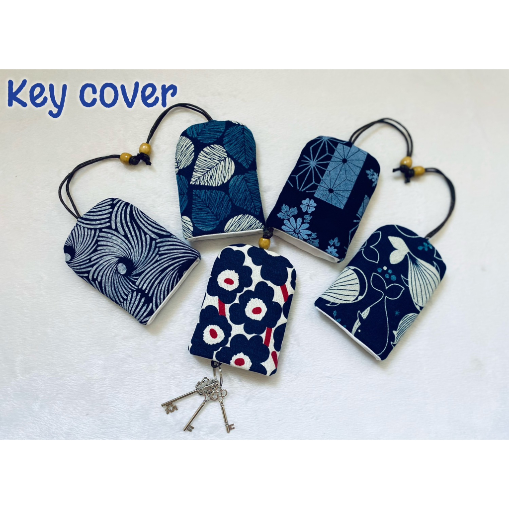 key cove ผ้าพื้นเมือง ผ้าม่อฮ่อม ผ้าสาลูพิมพ์ลาย กระเป๋าใส่กุญแจ ที่เก็บกุญแจ งานแฮนด์เมด Handmade ของขวัญ ของฝาก