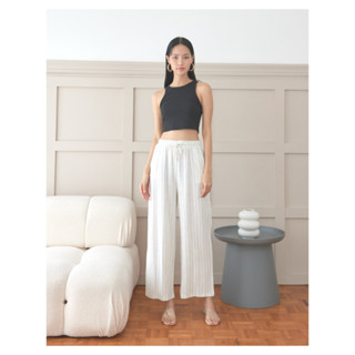 YNO Pinstripe linen look relaxed trousers กางเกงขายาวเอวยางยืดลายทางผ้าลินิน 27156